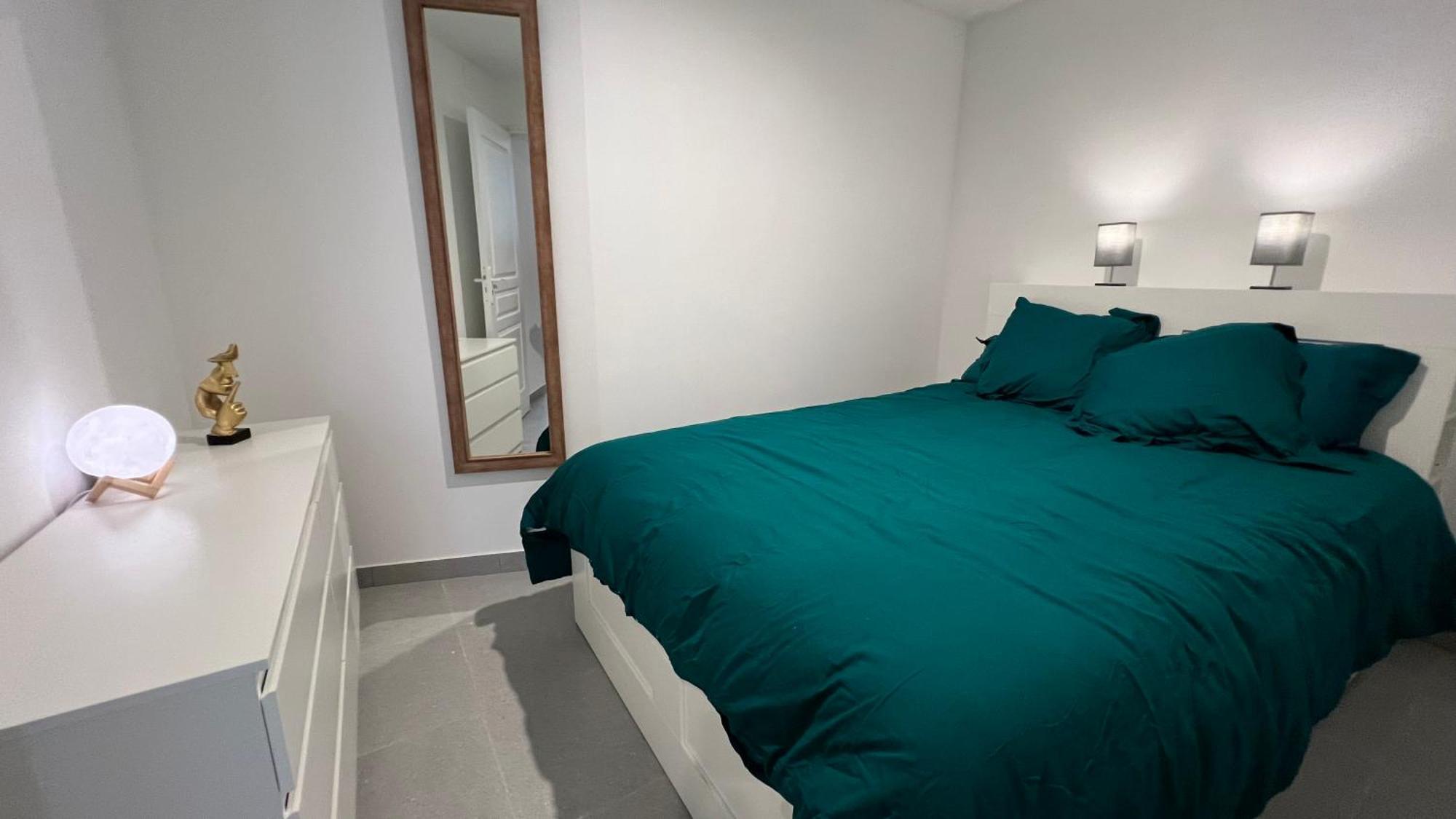 Fenix Appartement T2 40 M2 Cosy Rdc Plein Centre Ville Pierrelatte Luaran gambar